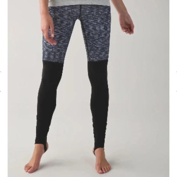 lululemon athletica Pants - Lululemon Wunder Under Stirrup Leggings